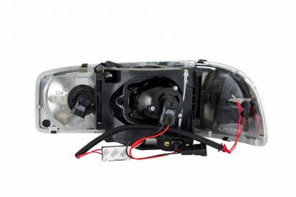 ANZO 1999-2006 Gmc Sierra 1500 Projector Headlights w/ Halo Chrome - Image 5