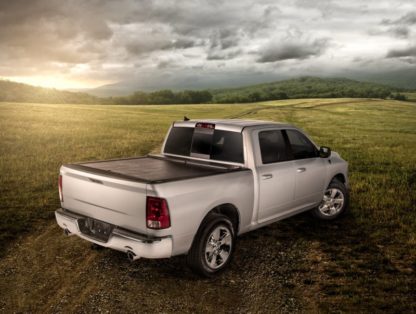 Roll-N-Lock 09-17 Dodge Ram 1500 XSB 67in M-Series Retractable Tonneau Cover - Image 4