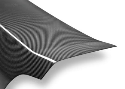 Seibon 02-05 Subaru WRX/ 04-05 STi OEM Carbon Fiber Trunk Lid ***does not fit 06-07 models - Image 4