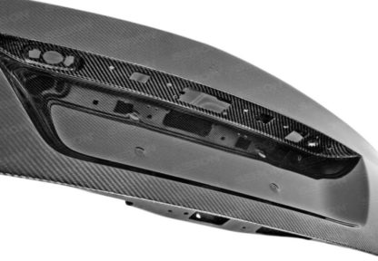 Seibon 12-14 Mercedes C-Class OE Style Carbon Fiber Trunk - Image 7