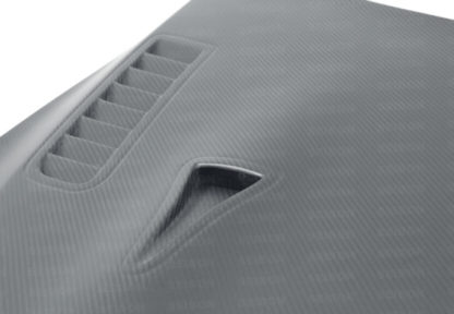 Seibon 09-15 Nissan Skyline R35 GT-R ES Style Dry Carbon Fiber Hood - Image 9