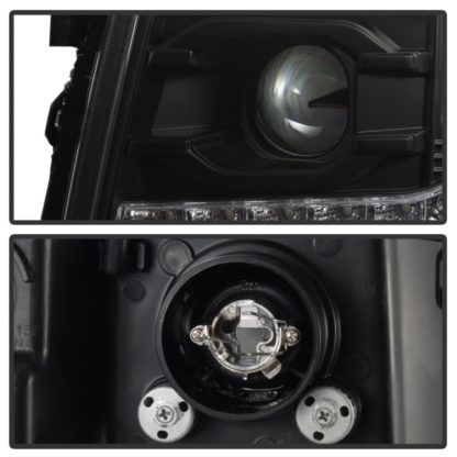 Spyder Chevy Silverado 1500 07-13 V2 Projector Headlights - LED DRL - Black PRO-YD-CS07V2-DRL-BK - Image 3