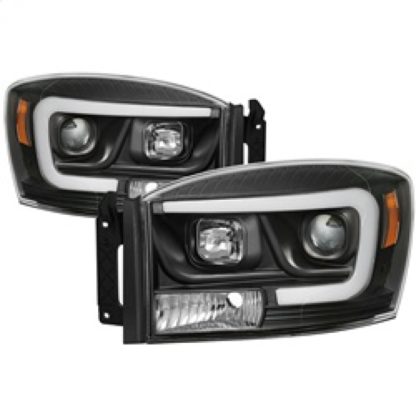 Spyder Dodge Ram 1500 06-08 V2 Projector Headlights - Light Bar DRL - Black (PRO-YD-DR06V2-LB-BK) - Image 2