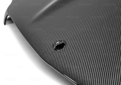 Seibon 08-11 Mercedes-Benz C-Class GT-Style Carbon Fiber Hood - Image 2